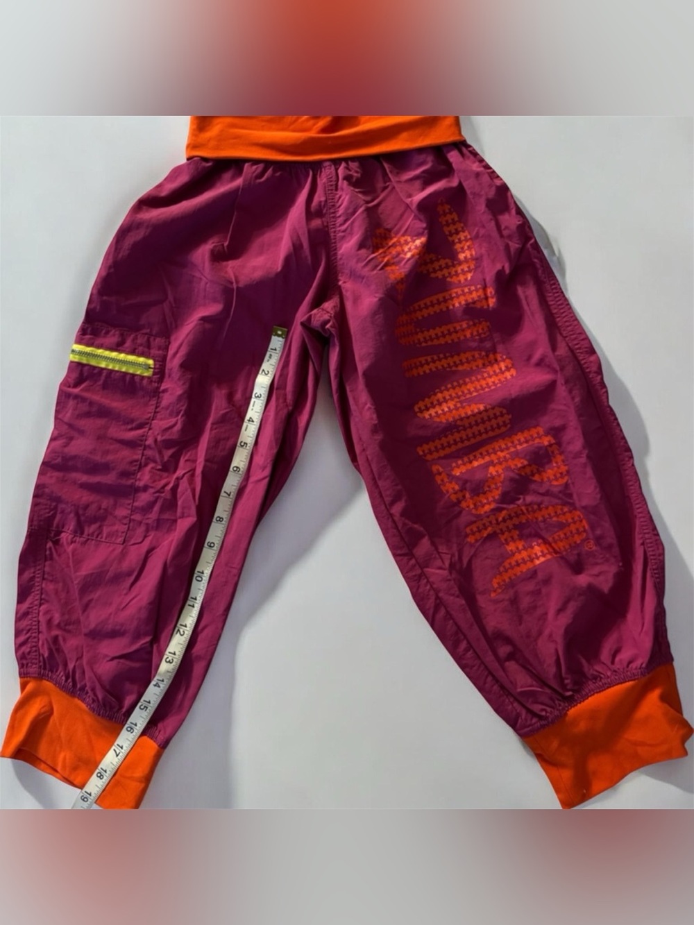 Zumba‎ Fitness Purple Orange Cargo Crop Pants Small Spellout Graphic Workout